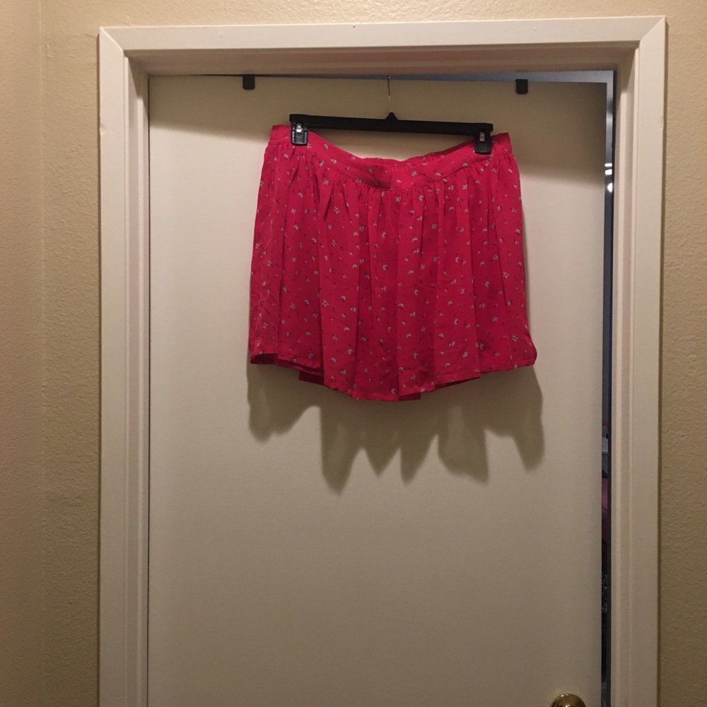 ♦️NWT♦️Fuchsia with Flowers Skater Skirt
